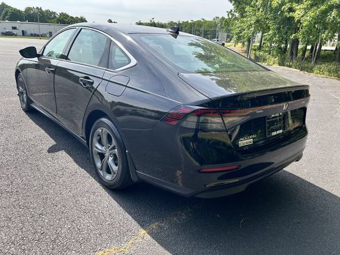 Used 2024 Honda Accord EX image 5