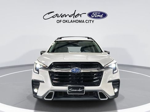 Used 2023 Subaru Ascent Touring image 3