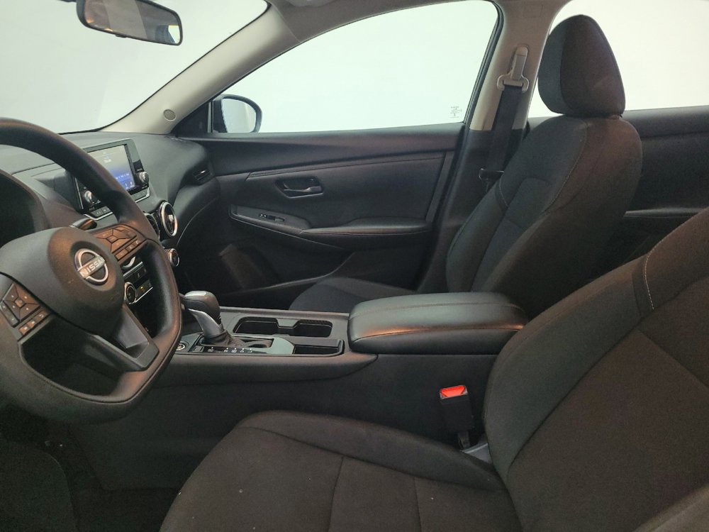 Used 2025 Nissan Sentra S FWD image 17