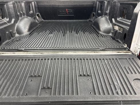 Used 2021 Ford F250 XLT w/ Snow Plow Prep Package AWD/4WD image 16