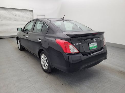 Used 2017 Nissan Versa SV w/ SV Special Edition Package image 5