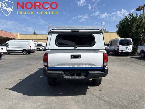 Used 2022 Toyota Tacoma SR RWD image 7