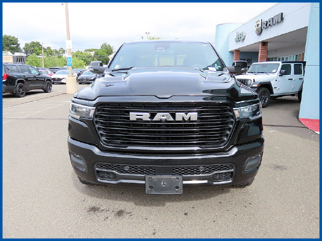 Used 2025 RAM 1500 Laramie w/ Sport Appearance Package AWD/4WD image 3