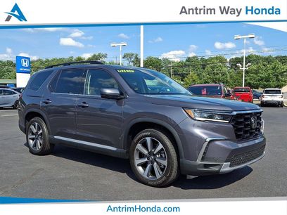 Used 2025 Honda Pilot Elite