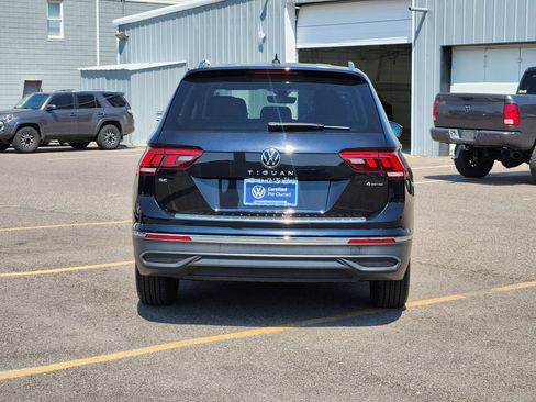 Certified 2024 Volkswagen Tiguan SE AWD/4WD image 6
