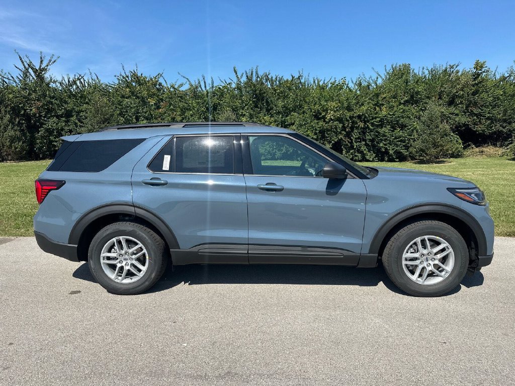 New 2027 Ford Explorer Active w/ Active Comfort Package AWD/4WD image 5