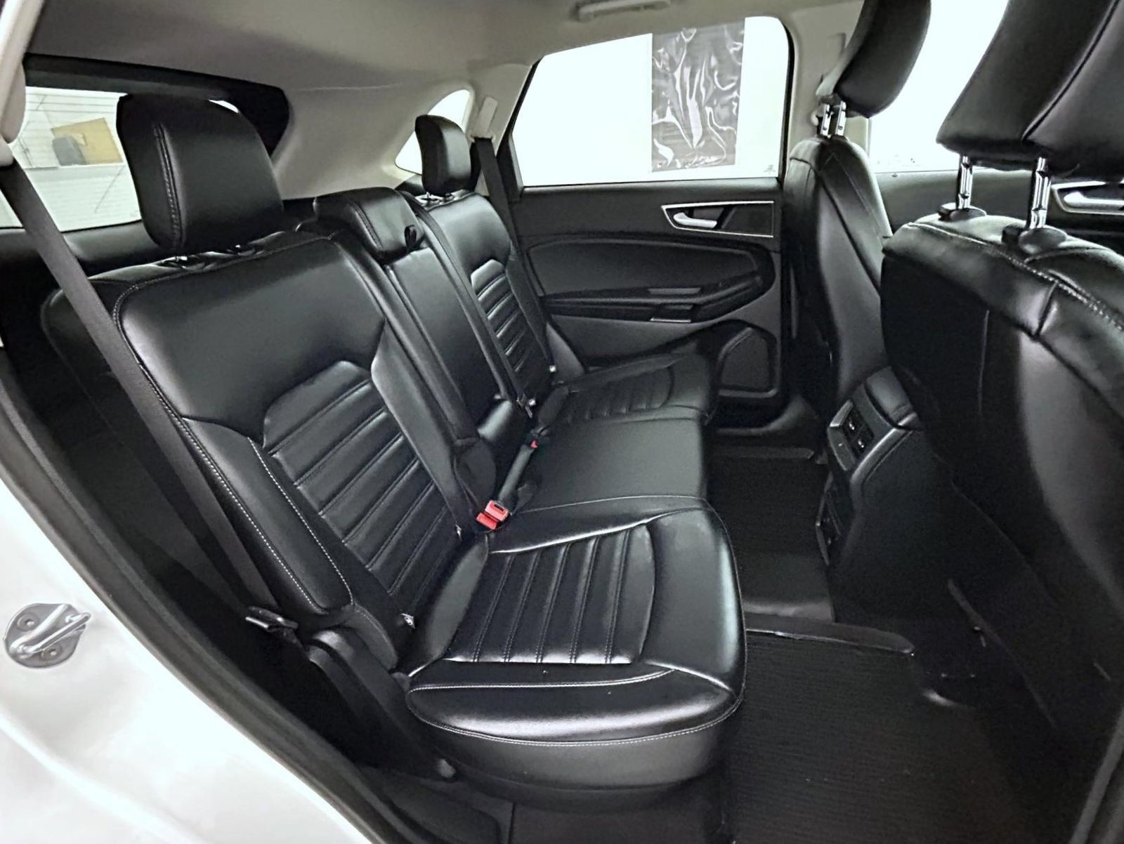 Used 2024 Ford Edge SEL w/ Convenience Package AWD/4WD image 18