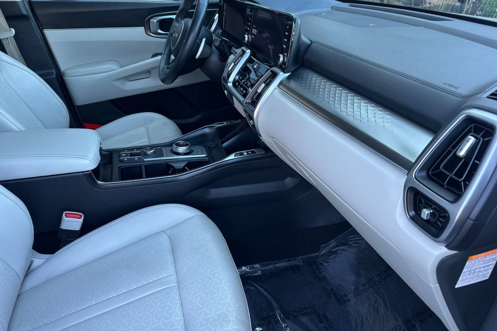 Certified 2023 Kia Sorento EX AWD/4WD image 18