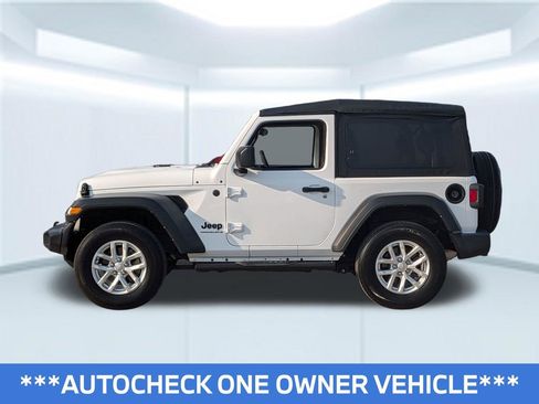 Used 2023 Jeep Wrangler Sport S image 2
