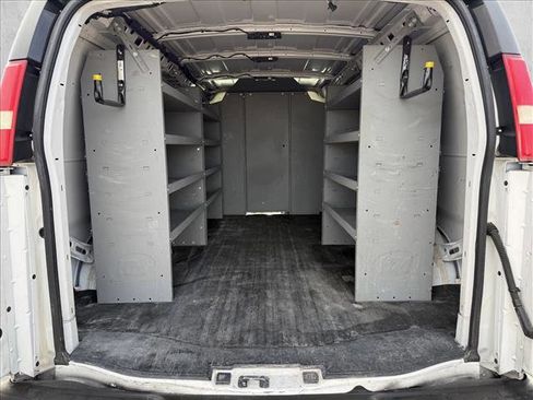 Used 2019 Chevrolet Express 2500 w/ Driver Convenience Package RWD image 7