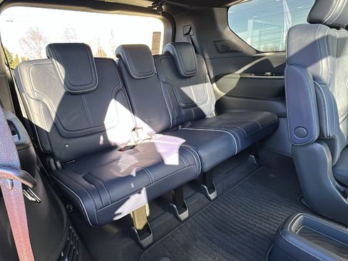 New 2026 INFINITI QX80 4WD image 14