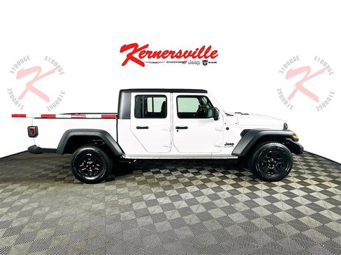 New 2026 Jeep Gladiator Sport image 8