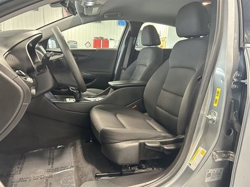 Used 2024 Chevrolet Malibu LS image 11