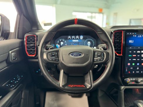Used 2025 Ford Ranger Raptor image 19