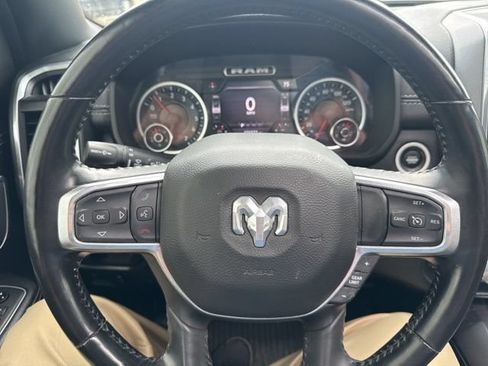 Used 2022 RAM 1500 Laramie AWD/4WD image 21