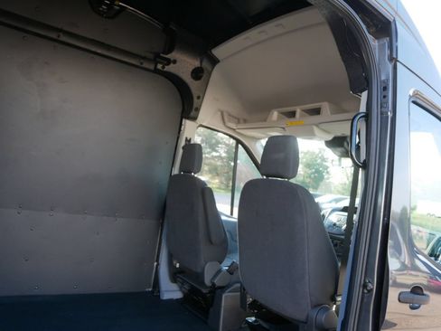 Used 2019 Ford Transit 250 148 High Roof RWD image 16