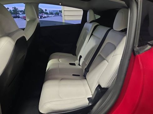 Used 2023 Tesla Model Y Long Range AWD/4WD image 6