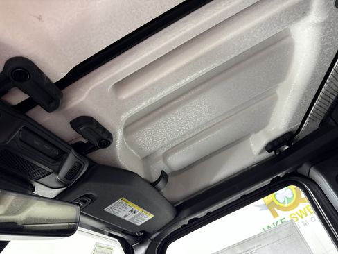 New 2026 Jeep Wrangler Rubicon w/ Technology Group image 24