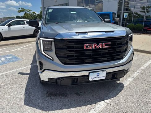 Used 2024 GMC Sierra 1500 Pro w/ Pro Value Package AWD/4WD image 9