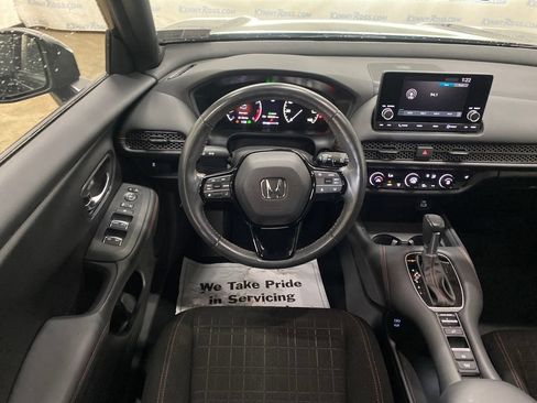Used 2024 Honda HR-V Sport image 22