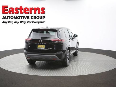 Used 2023 Nissan Rogue SV AWD/4WD image 38
