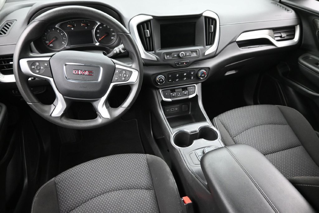 Used 2023 GMC Terrain SLE FWD image 14