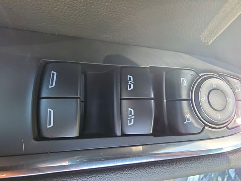 Used 2024 Chevrolet Silverado 1500 LTZ w/ LTZ Premium Package image 27