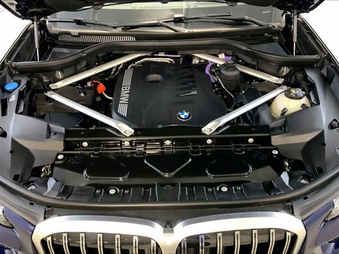 Certified 2026 BMW X7 xDrive40i AWD/4WD image 30