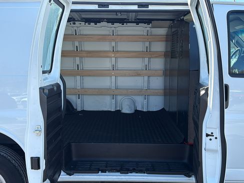 Used 2024 Chevrolet Express 2500 w/ Driver Convenience Package image 23