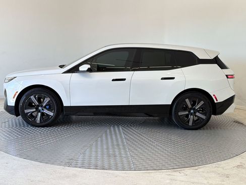 Certified 2024 BMW iX xDrive50 w/ Premium Package AWD/4WD image 2