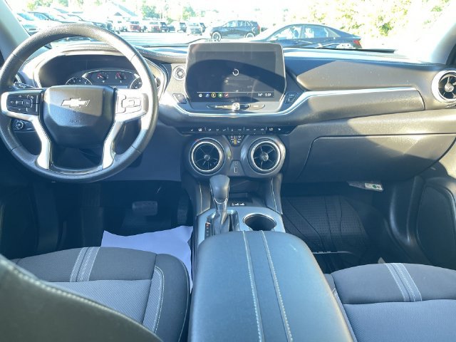 Used 2024 Chevrolet Blazer LT w/ Convenience Package AWD/4WD image 19