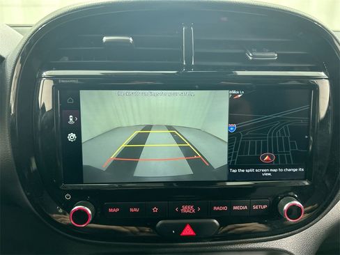 Used 2020 Kia Soul EX image 15