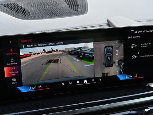 Certified 2025 BMW X5 xDrive50e w/ M Sport Package image 15