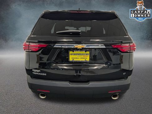 Used 2023 Chevrolet Traverse LT FWD image 5