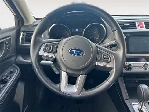 Used 2017 Subaru Legacy 2.5i Limited image 12