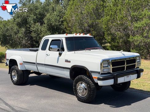 Used 1992 Dodge D/W Truck 350 AWD/4WD image 5
