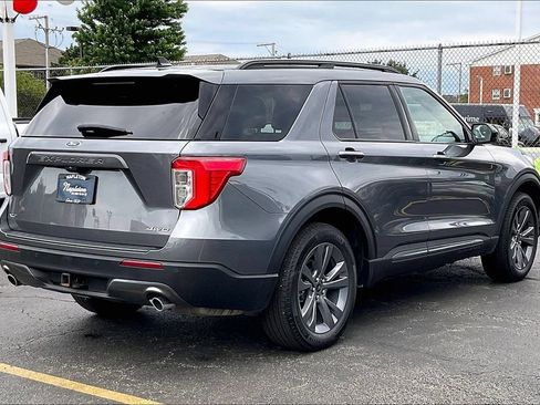 Certified 2022 Ford Explorer XLT w/ Equipment Group 202A AWD/4WD image 12
