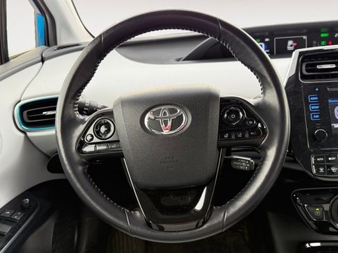 Used 2019 Toyota Prius XLE image 22