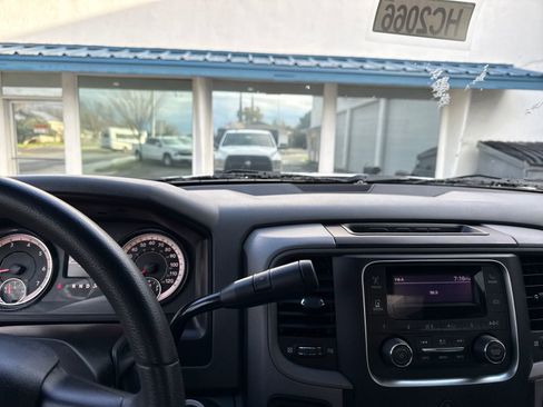 Used 2018 RAM 2500 Tradesman w/ Power Accessory Group image 18