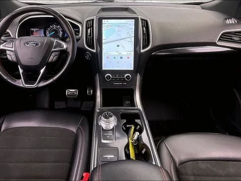 Used 2021 Ford Edge ST-Line w/ Class II Trailer Tow Package AWD/4WD image 15