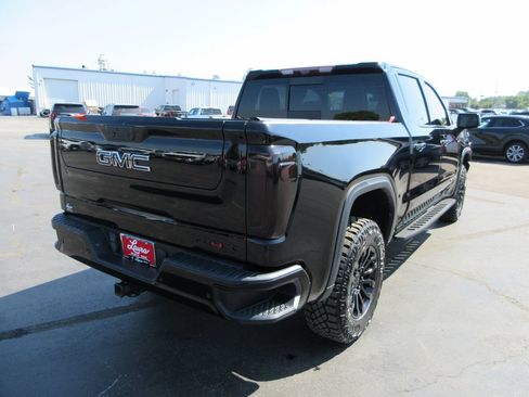 Certified 2023 GMC Sierra 1500 AT4X AWD/4WD image 6