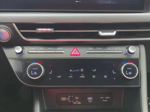 Used 2024 Hyundai Sonata SEL image 12