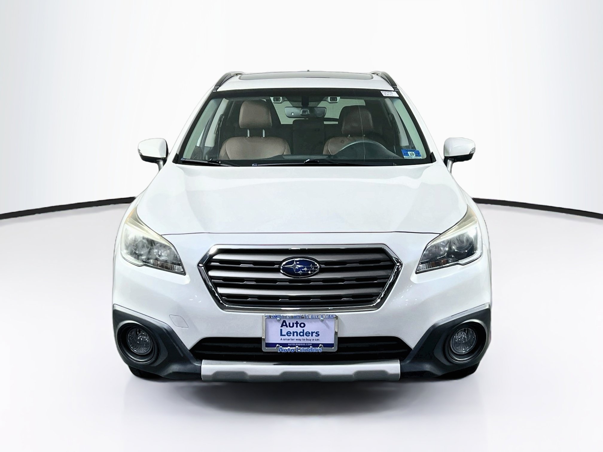Used 2017 Subaru Outback 3.6R Touring AWD/4WD image 2