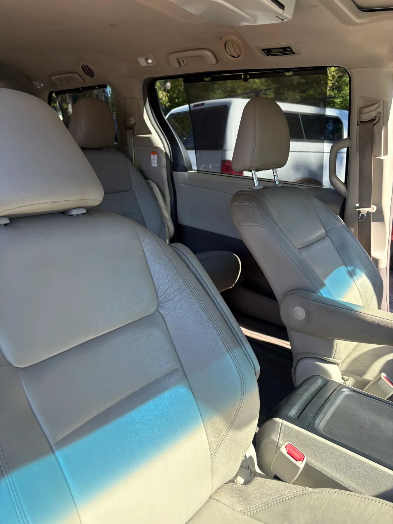Used 2017 Toyota Sienna XLE AWD/4WD image 41