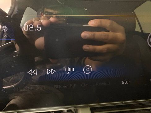 Used 2024 Chevrolet Trax LT image 31