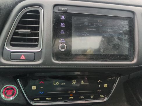 Used 2022 Honda HR-V EX image 11