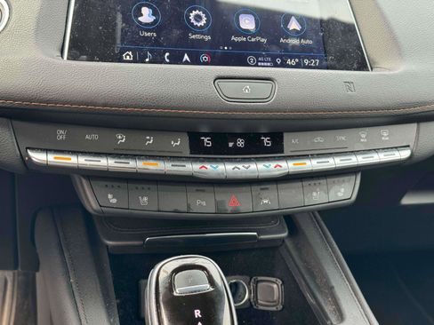 Used 2021 Cadillac XT4 Sport image 15