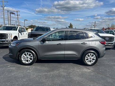 Used 2023 Ford Escape Active image 4