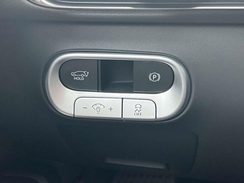 New 2024 Genesis GV60 Performance image 21