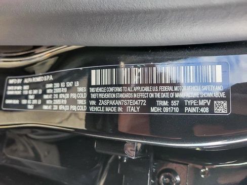 New 2025 Alfa Romeo Stelvio Sprint w/ Convenience Package image 23